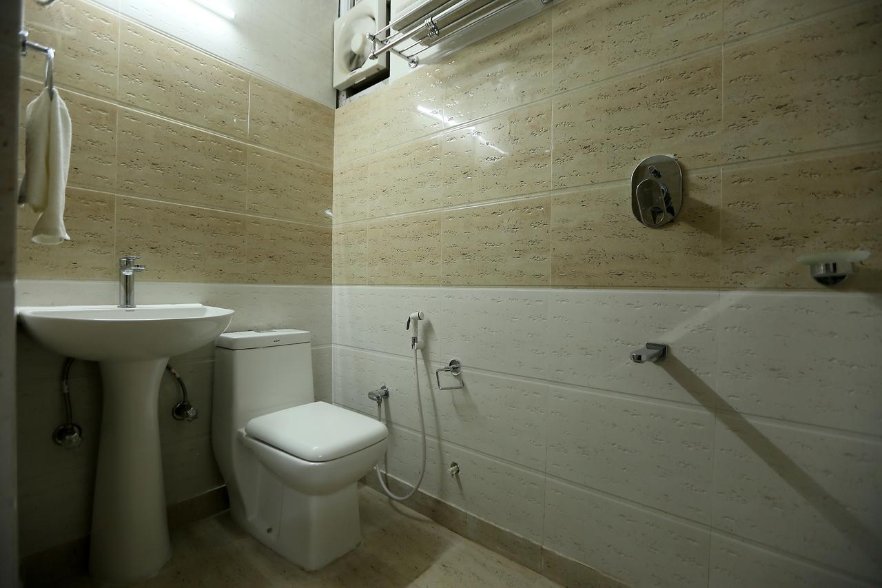 Hotel Katra Residency Kültér fotó